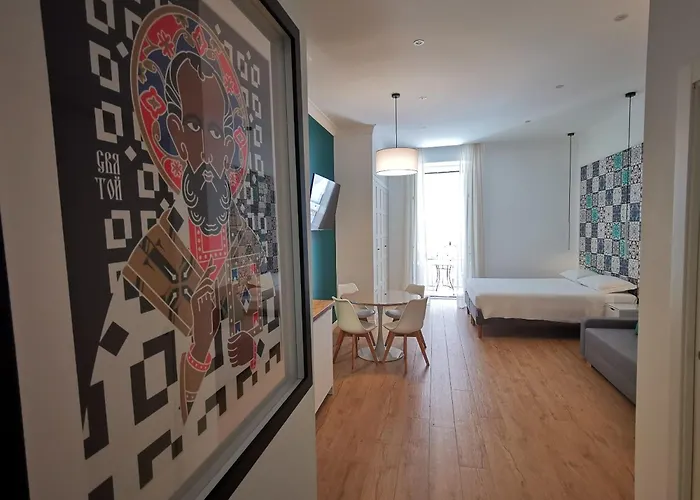 Cattaro 65 - Flexible Check-in Bari